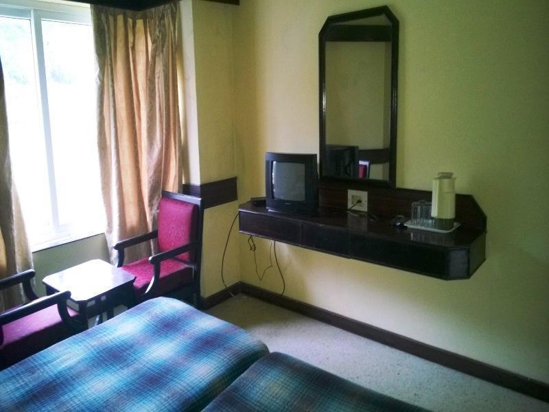 Hotel New Rajdarshan Madikeri Eksteriør billede