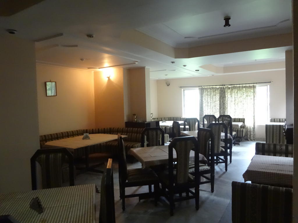 Hotel New Rajdarshan Madikeri Eksteriør billede