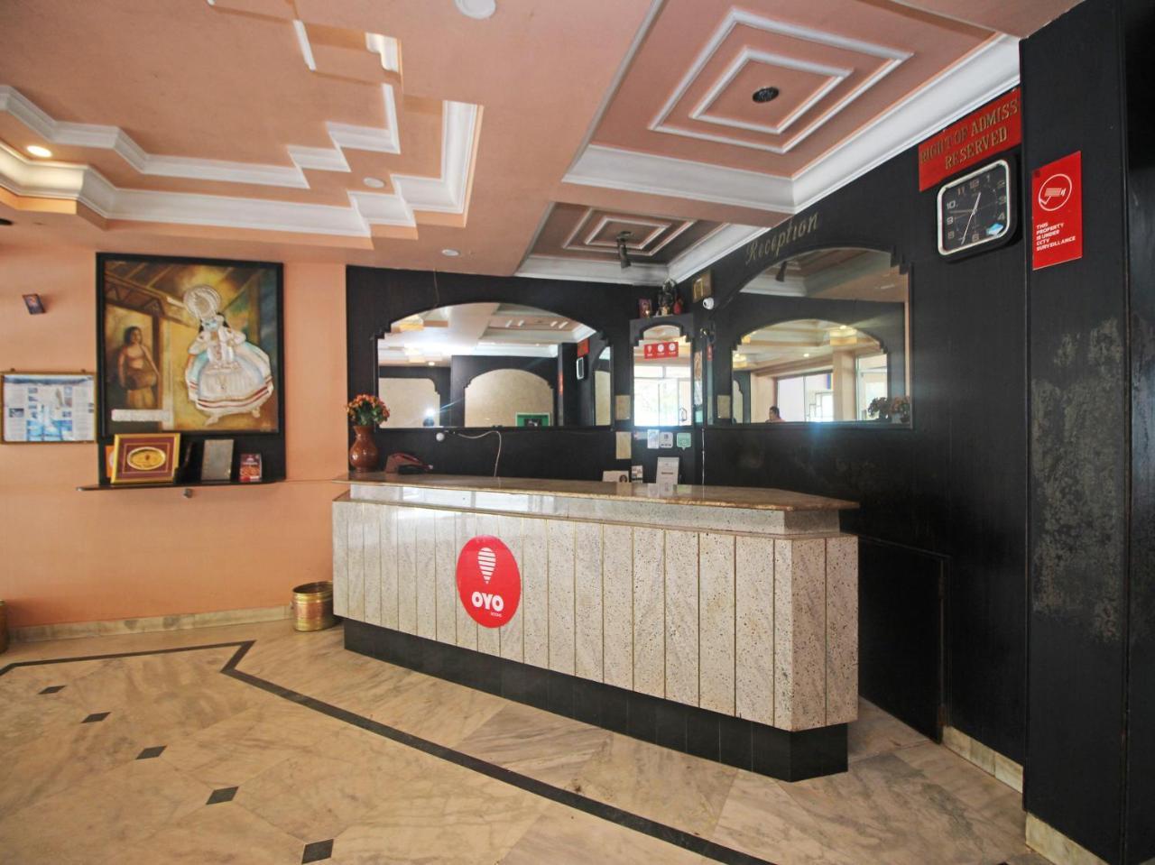 Hotel New Rajdarshan Madikeri Eksteriør billede